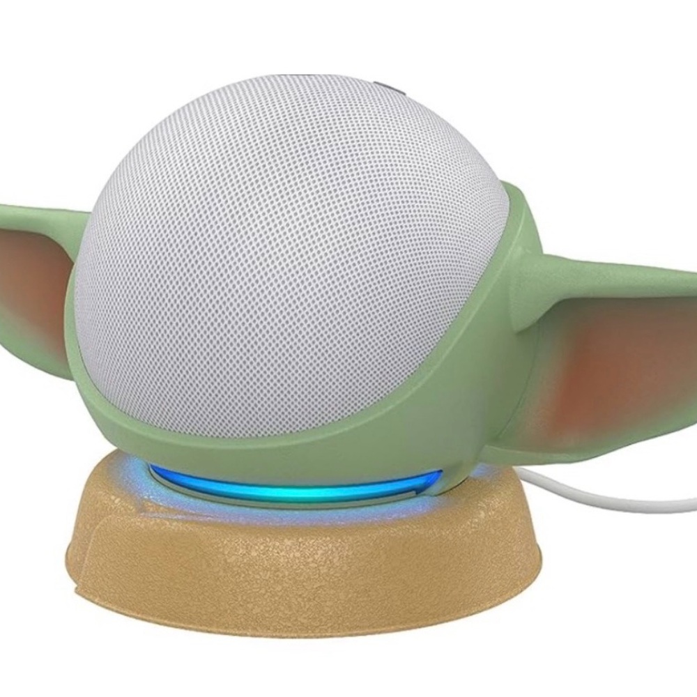 OtterBox Baby Yoda Mandelorian echo dot stand